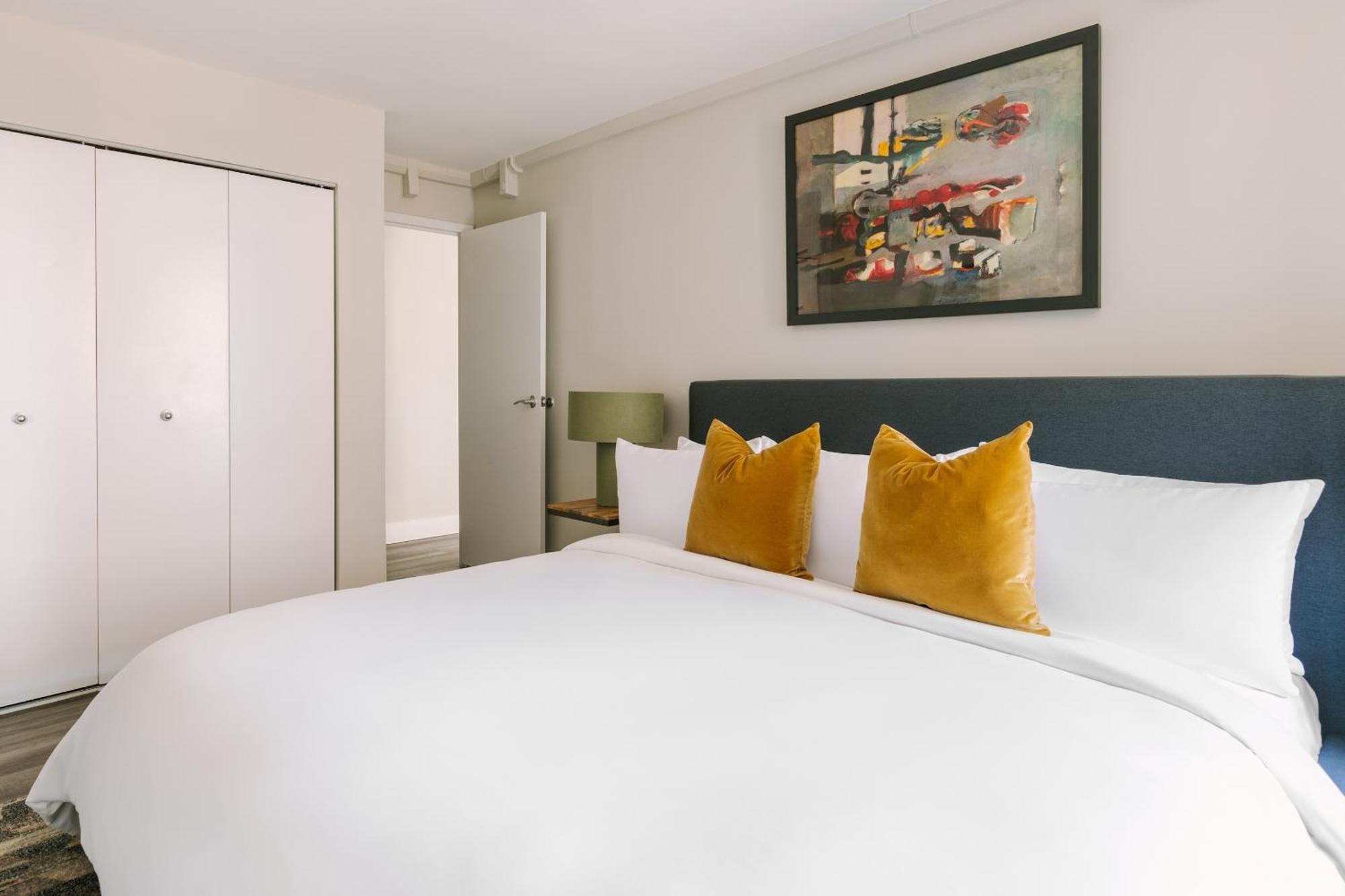 Sonder By Marriott Bonvoy Georgetown C&O Apartments Georgetown Вашингтон Номер фото